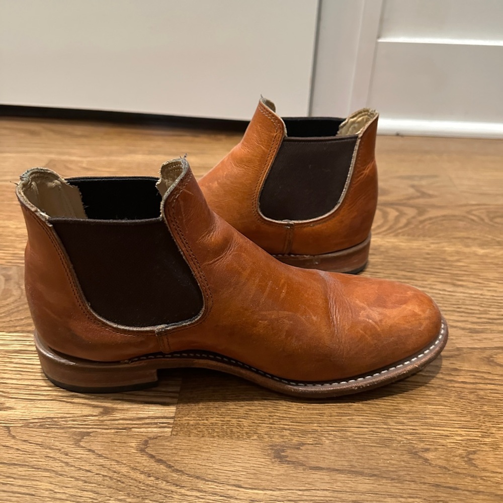 Redwing Heritage Women’s Brown Leather Chelsea Boots